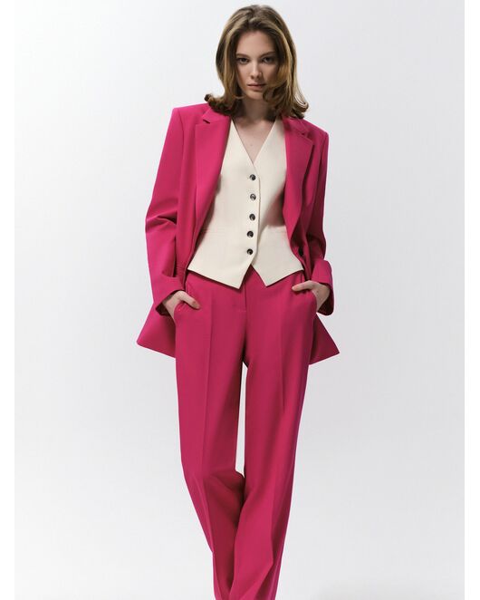 Женские классические брюки со стрелками ярко-розовые от byME 