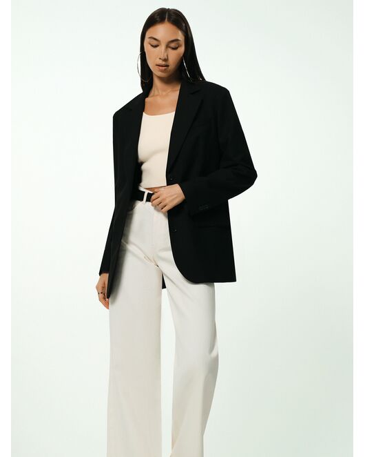 Укороченный трикотажный топ от byME  Укороченный трикотажный топ от byME