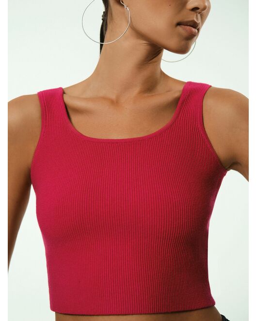 Укороченный трикотажный топ от ByME 