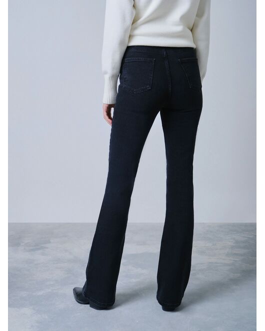 Женские джинсы-клеш со средней посадкой чёрные от byME 