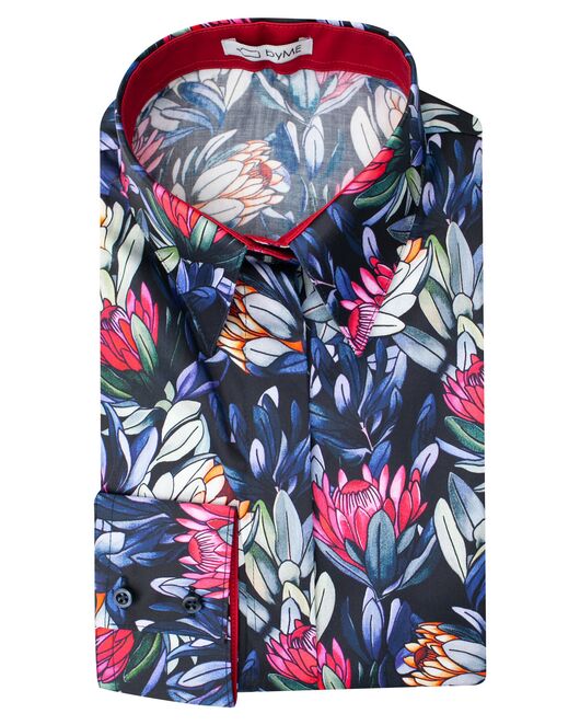 Женская рубашка из хлопка под пуговицы с супатной застежкой полуприталенная с отделкой цветы - 8144 от byME 