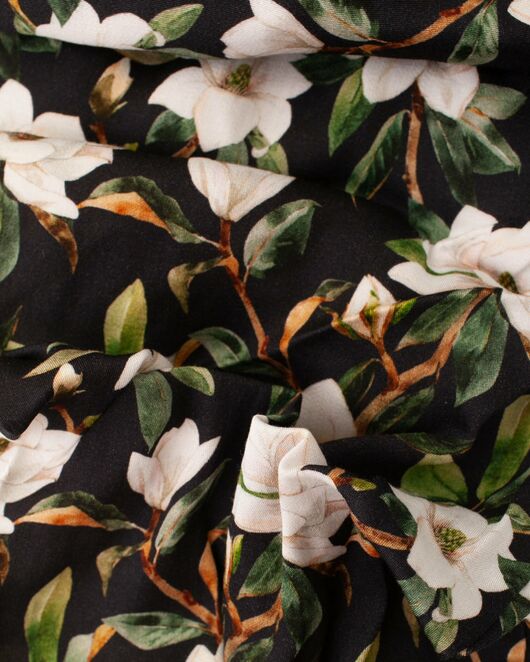 Женская рубашка под пуговицу чёрная принт магнолии - 8381 от byME 