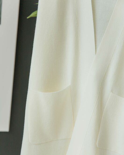 Кардиган из шерсти мериноса тонкой вязки белый от byME 