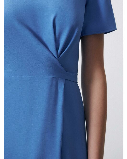 Платье на запах длины миди от byME  Платье на запах длины миди от byME