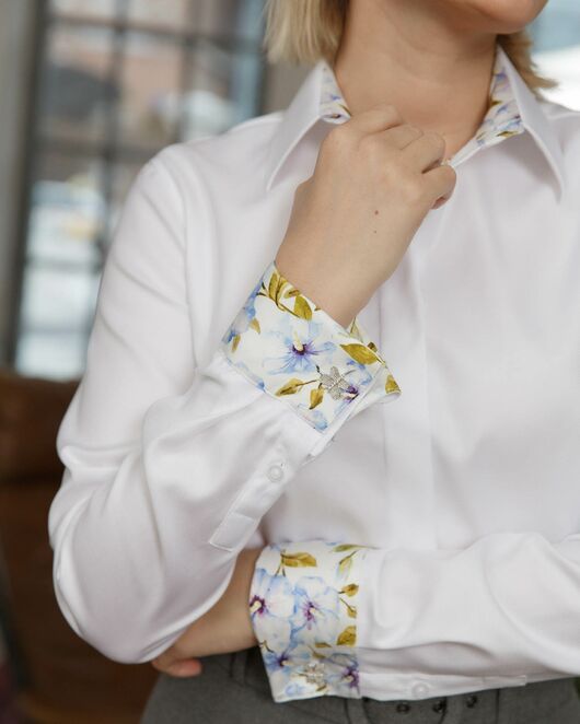 Женская рубашка под запонку из фактурной ткани с отделкой Non-Iron - 8459N от byME 