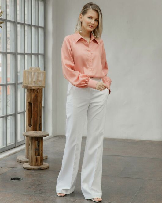 Женская рубашка в оверсайз под пуговицу с пышным рукавом персиковая - 8519 от  