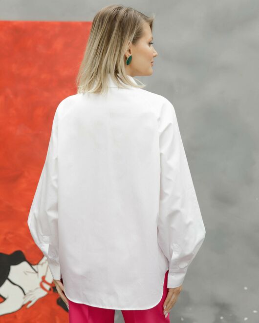 Женская рубашка оверсайз под пуговицу с пышным рукавом белая - 8520 от byME 