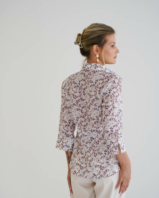 Женская рубашка с рукавом 3/4 с принтом листики 8533 от byME 