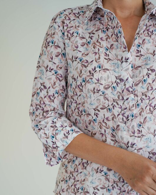 Женская рубашка с рукавом 3/4 с принтом листики 8533 от byME 