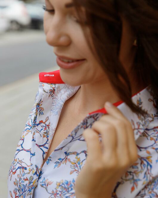 Женская рубашка под пуговицы с контрастной отделкой принт деревья - 7947 от DoubleCuff 