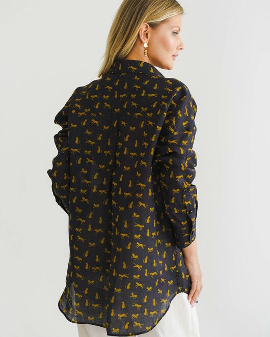 Женская рубашка из крапивы принт золотые леопарды на черном фоне- 8553 от byME 