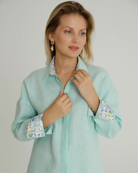 Женская рубашка в оверсайз мятная с отделкой  - 8578 от byME  Женская рубашка в оверсайз мятная с отделкой  - 8578 от byME