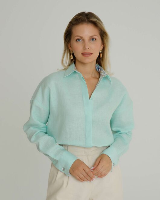Женская рубашка в оверсайз мятная с отделкой  - 8578 от byME  Женская рубашка в оверсайз мятная с отделкой  - 8578 от byME