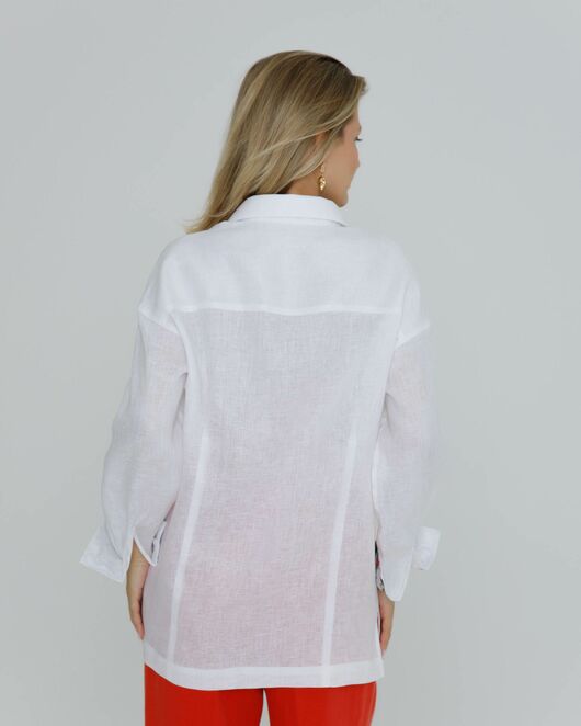 Рубашка льняная женская в белом цвете в прямом силуэте с универсальной манжетой - 8579 от byME 