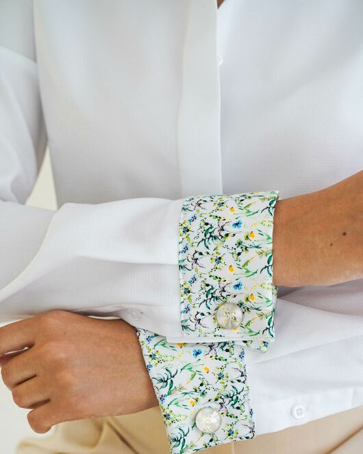 Женская рубашка из хлопка под запонку, с отделкой цветы - 8595 от byME 