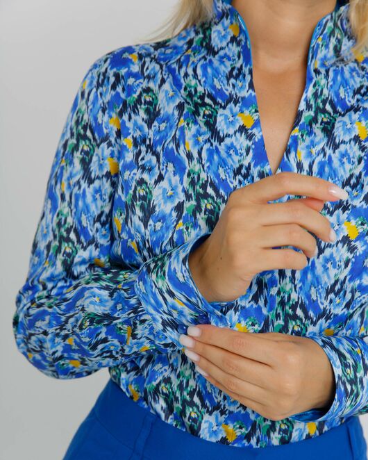 Женская рубашка под пуговицы воротник стойка разноцветная с отделкой- 8609 от byME 