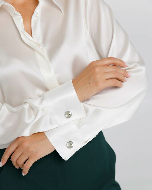 Женская рубашка из натурального шелка  с универсальной манжетой- 8630 от byME 