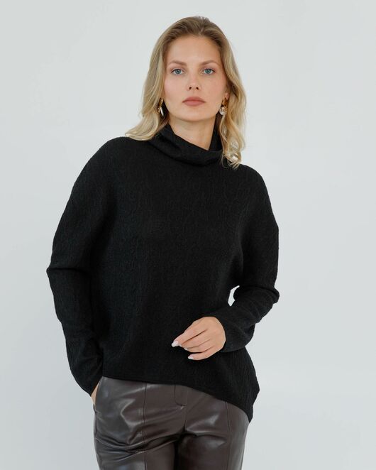 Джемпер из шерсти мериноса тонкой вязки черный фактурный от byME 