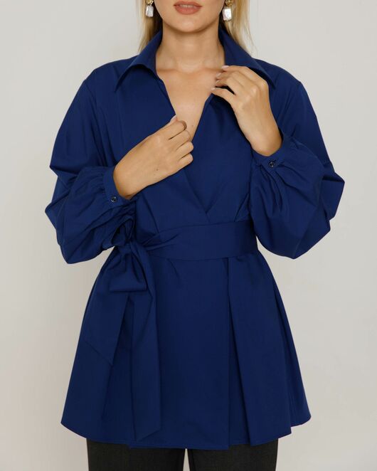 Женская рубашка на запа́х с поясом синяя - 8643 от byME 