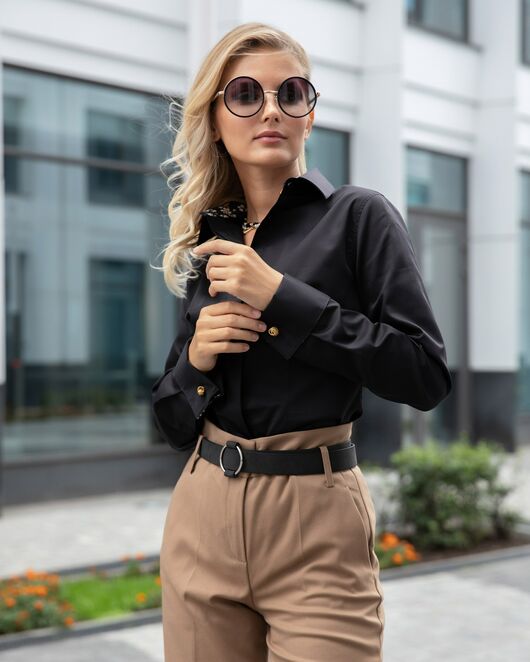 Женская рубашка под запонку приталенная черная - 8663 от byME 