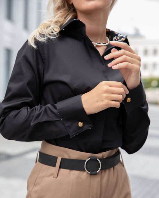 Женская рубашка под запонку приталенная черная - 8663 от byME 