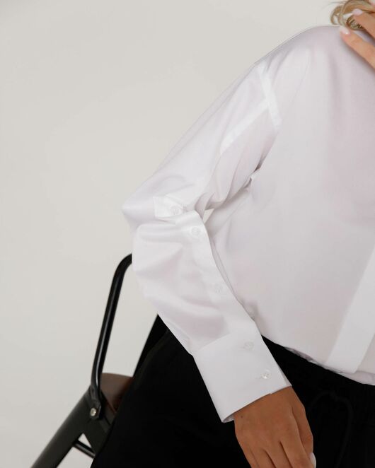 Женская рубашка из хлопка сатинового плетения с пуговицами на рукавах- 8673 от byME 