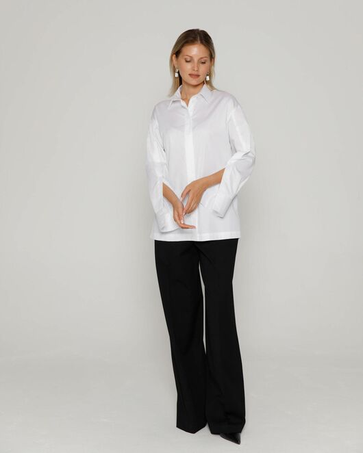 Женская рубашка из хлопка сатинового плетения с пуговицами на рукавах- 8673 от byME 