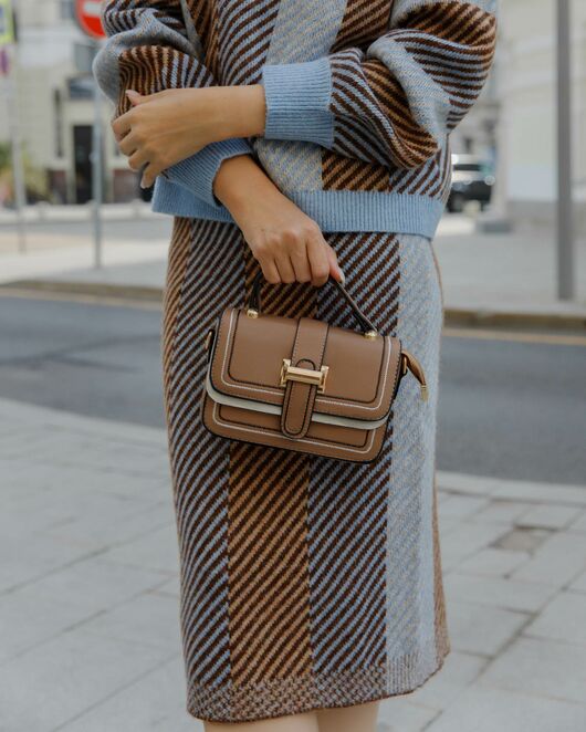 Трикотажная юбка в полоску от byME  Трикотажная юбка в полоску от byME