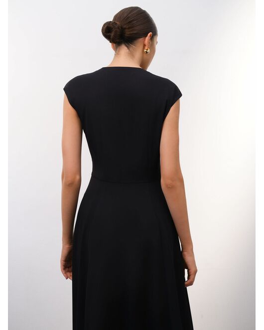 Платье миди на запах черное от byME 