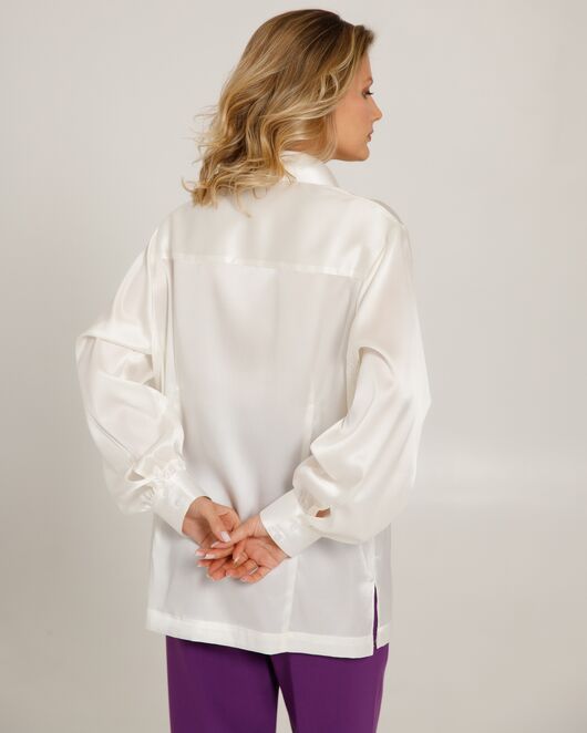 Женская блуза в прямом силуэте белая шелковая - 8521 от byME 