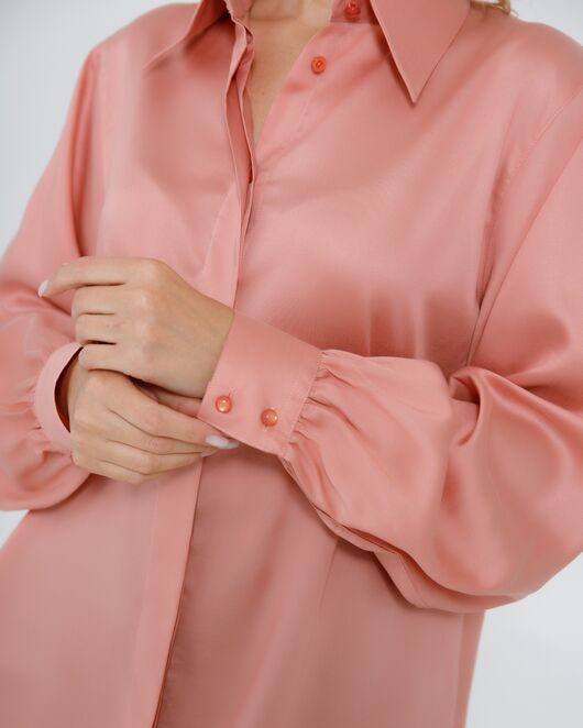 Женская рубашка под пуговицу персиковая в прямом силуэте - 8522 от byME 