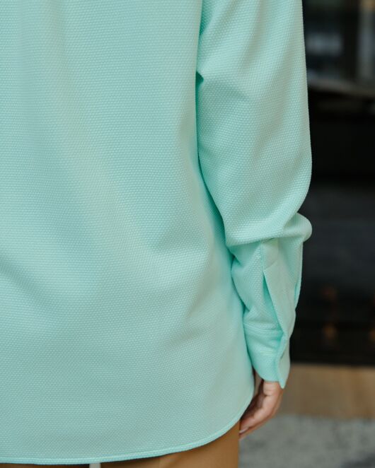 Рубашка в прямом силуэте в мятном цвете фактурной ткани 8697 от ByME 
