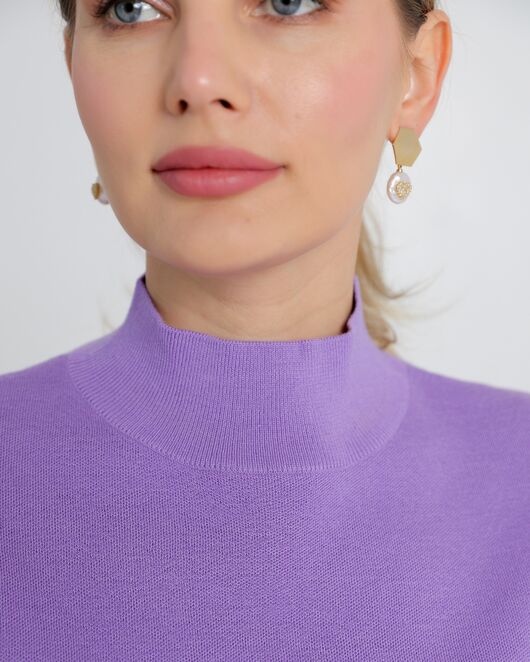 Топ из шерсти мериноса тонкой вязки и шелка Mulberry фиолетовый от byME 