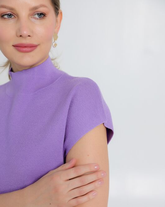 Топ из шерсти мериноса тонкой вязки и шелка Mulberry фиолетовый от byME 