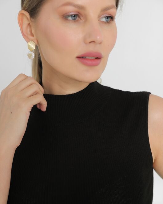 Топ из шерсти мериноса тонкой вязки и шелка Mulberry черный - 02B2430-black от byME 