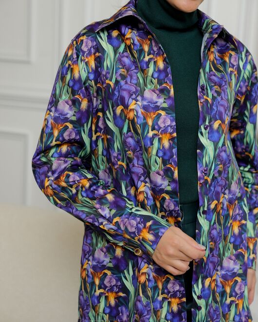 Женская рубашка из хлопка с принтом ирисы с универсальной манжетой - 8731 от byME 