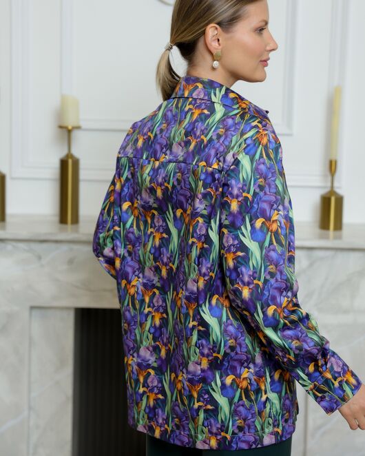 Женская рубашка из хлопка с принтом ирисы с универсальной манжетой - 8731 от byME 