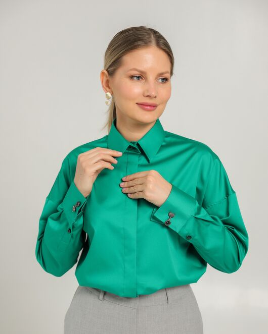 Женская рубашка из хлопка   с универсальным манжетом 8746 от byME 