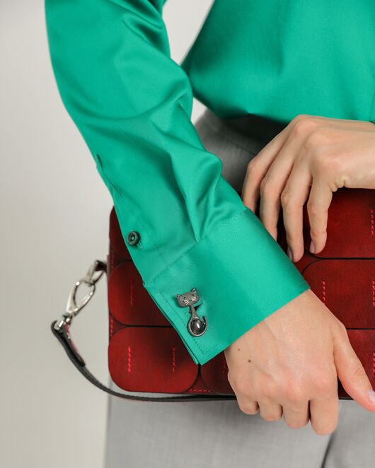 Женская рубашка из хлопка   с универсальным манжетом 8746 от byME 