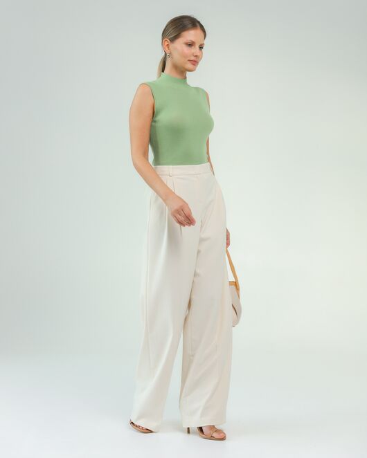 Топ из шерсти мериноса тонкой вязки и шелка Mulberry зеленый-02B2430-verdancy от ByME 