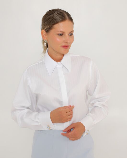 Женская рубашка белая из хлопка с универсальным манжетом-8765 от byME  Женская рубашка белая из хлопка с универсальным манжетом-8765 от byME