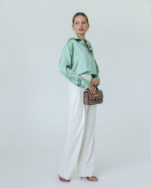 Женская рубашка из шелка зеленая 8772 от  