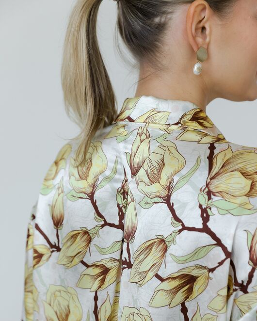 Женская рубашка из шелка принт желтые цветы-8774 от byME 