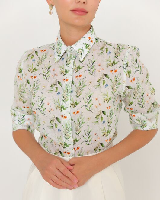 Женская рубашка из крапивы с рукавом 3/4 с принтом летний луг-8789 от byME  Женская рубашка из крапивы с рукавом 3/4 с принтом летний луг-8789 от byME