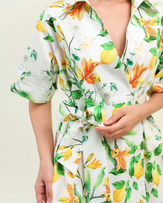 Женская рубашка на запах из хлопка принт лимоны-8797 от byME 