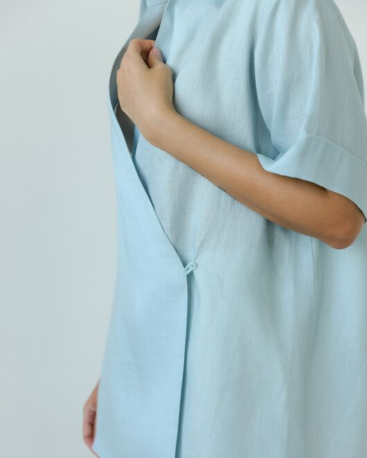 Женска рубашка на запах из льна мятная-8799 от byME 