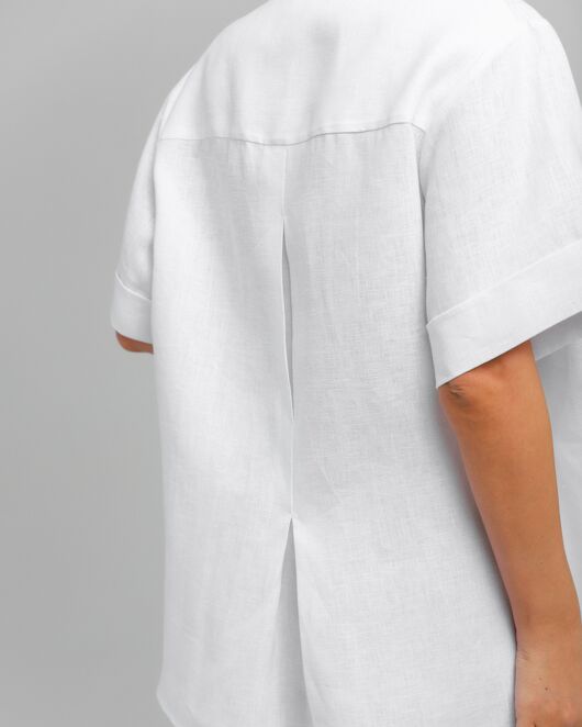 Женская рубашка на запах из льна белая-8800 от byME 