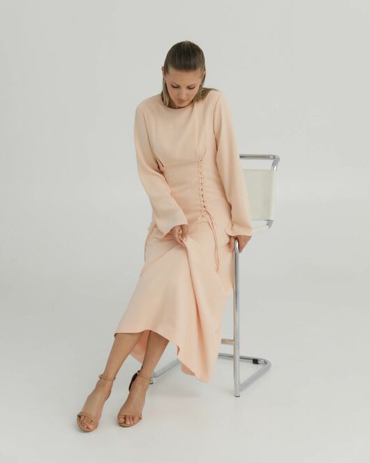 Платье персиковое от LW  Платье персиковое от LW