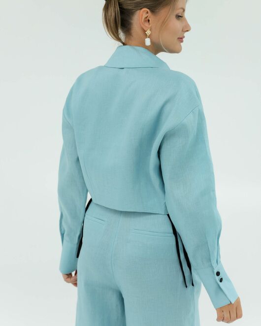 Женская укороченная рубашка голубая изо льна-105052 от  