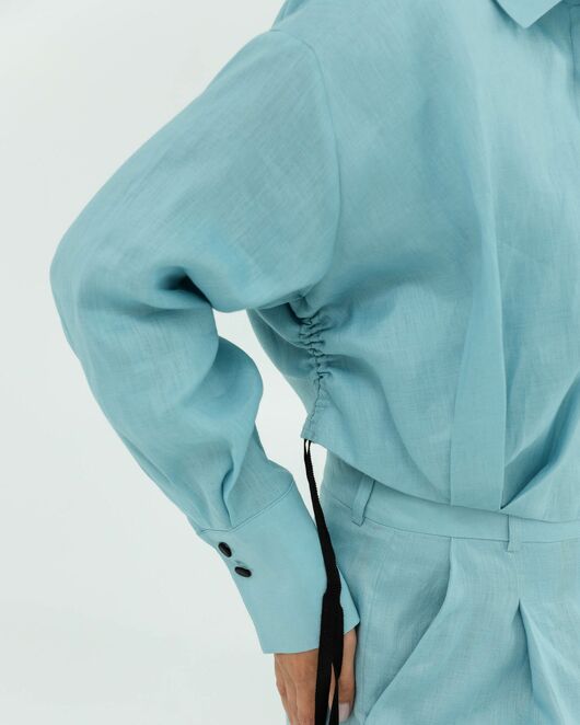 Женская укороченная рубашка голубая изо льна-105052 от  